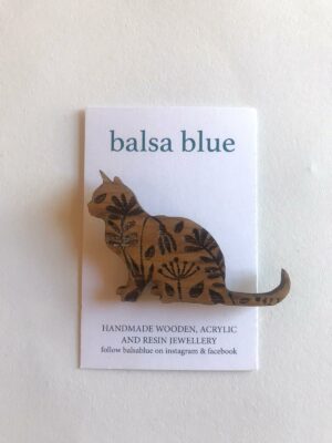 Balsa wood animal brooch - Cat