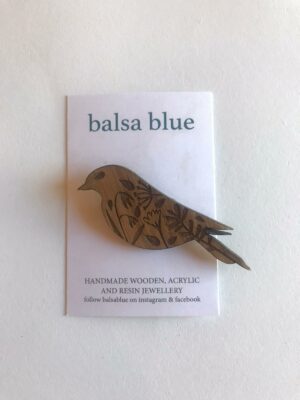 Balsa wood animal brooch - Bird